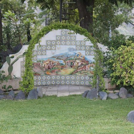 Villa Piersepp B&B Trappitello Bagian luar foto