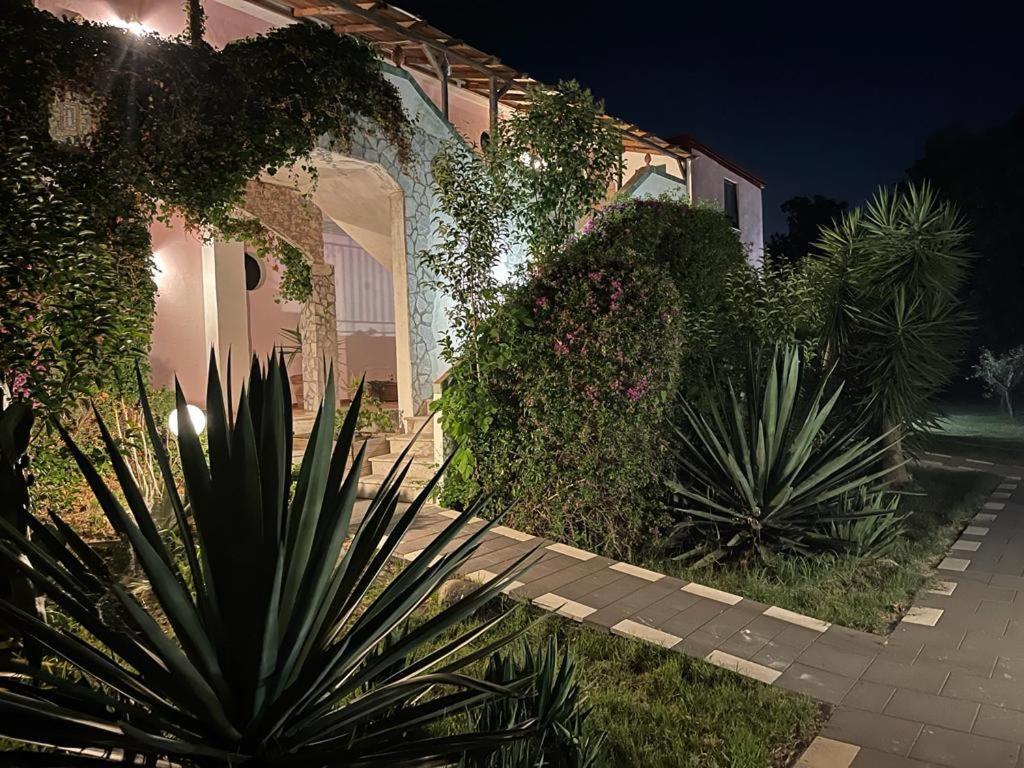 Villa Piersepp B&B Trappitello Bagian luar foto